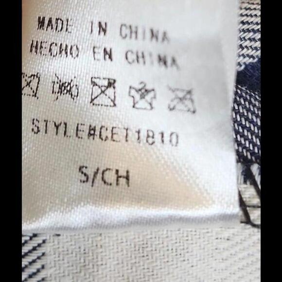 Flannel - Picture 3 of 3